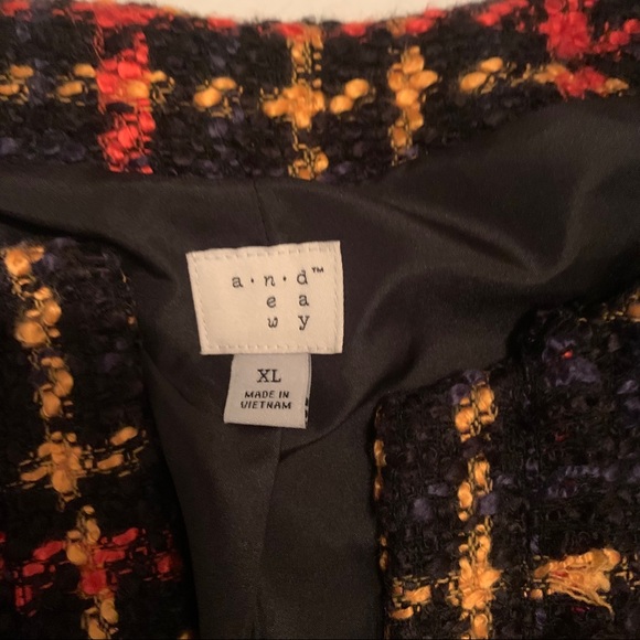 Andeawy Tweed Dress Jacket - Picture 10 of 12